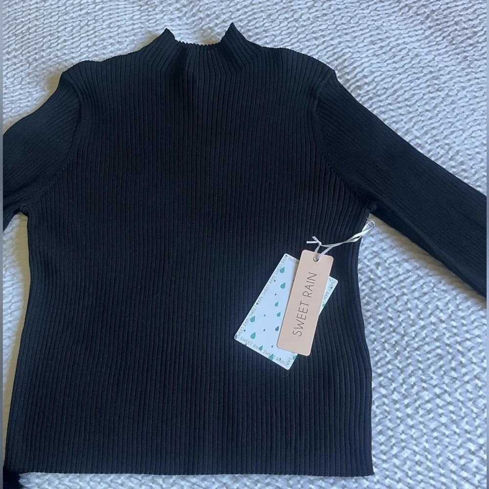 Sweet Rain Ribbed Faux Fur Long Sleeve Tee Women’s Black Size XL